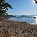 Ξενοδοχείο Frini Τολό