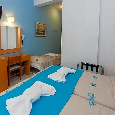Hotel Frini