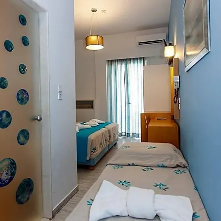 Hotel Frini
