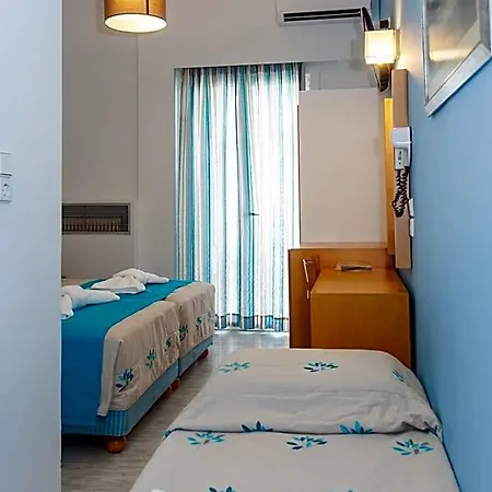 Hotel Frini 3*