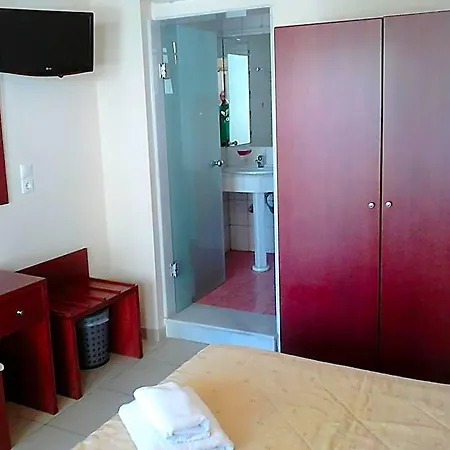 Hotel Frini