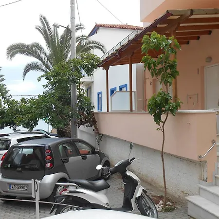 Frini Szálloda Toló