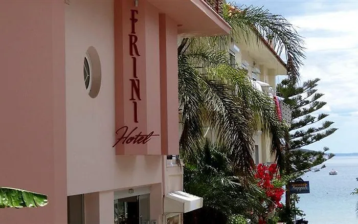 Frini Hotell